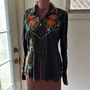 Johnny Was 100% silk shirt  S NWT Vintage